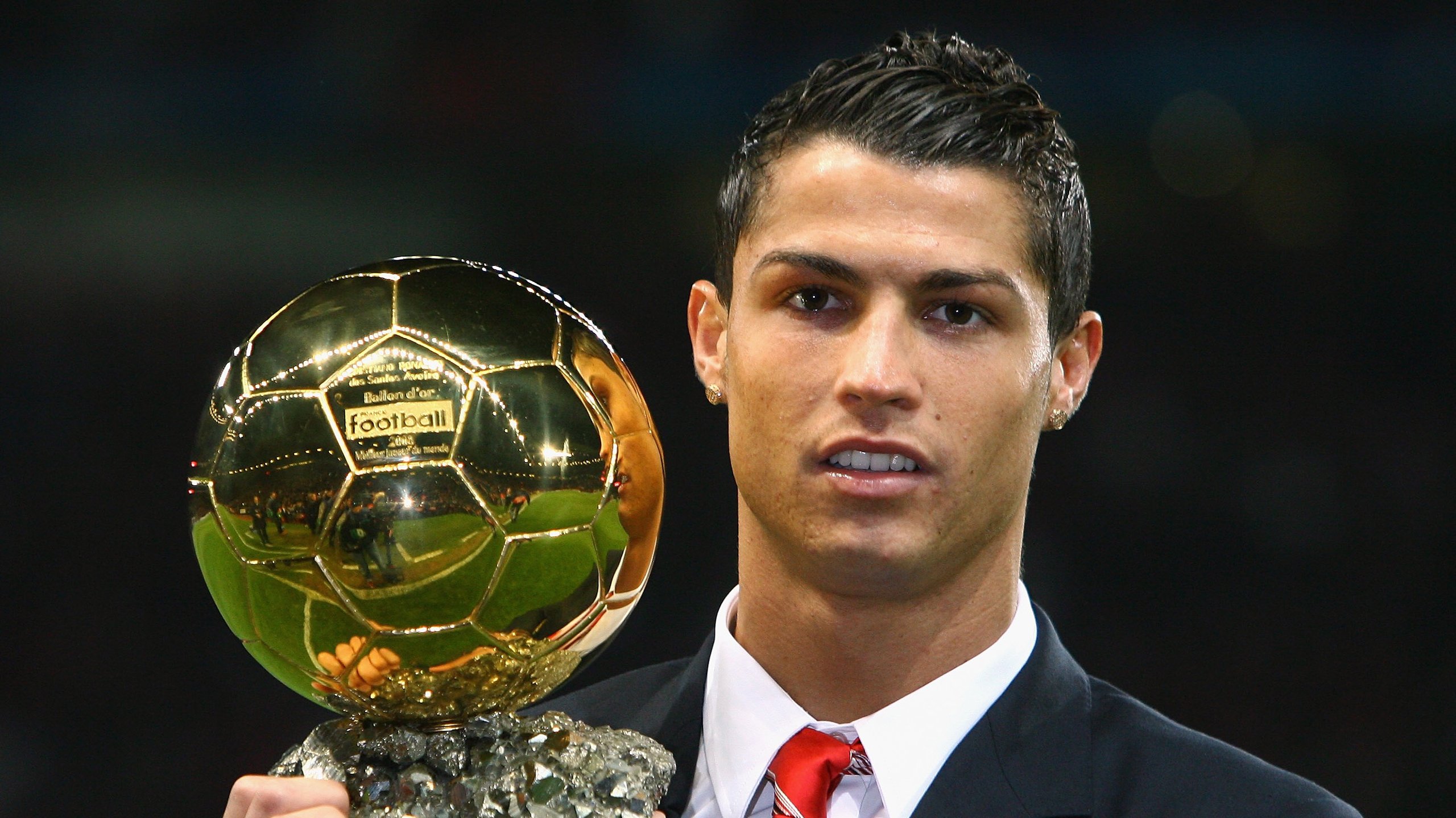 球员之间的尊重是否影响比赛激烈程度，球员与球迷冲突